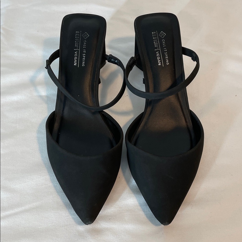 Call It Spring‎ Vegan Suede Block Heel Mules Womens Black Good Pointed Toe Pump
